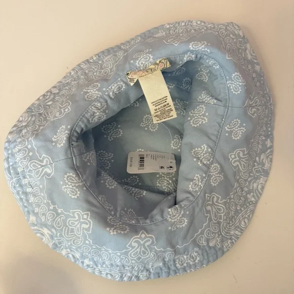 Free People Blue Bandana Bucket Hat NWT - Picture 5 of 5